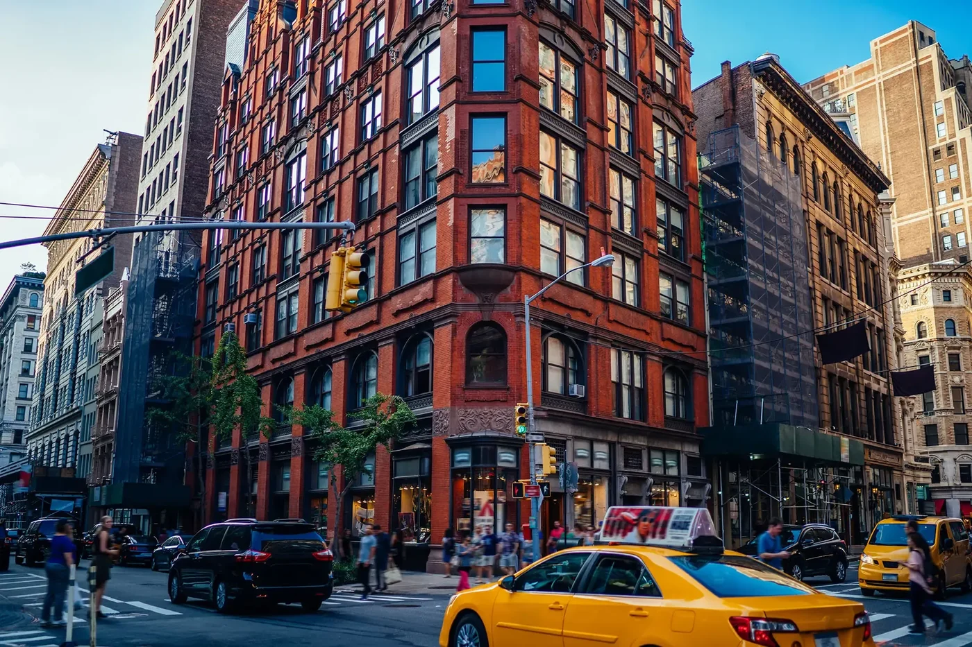 Busy new york street